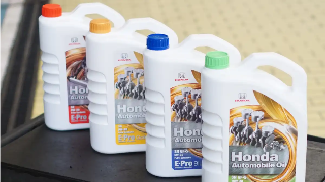 7 Macam Merek Oli untuk Mobil Mewah